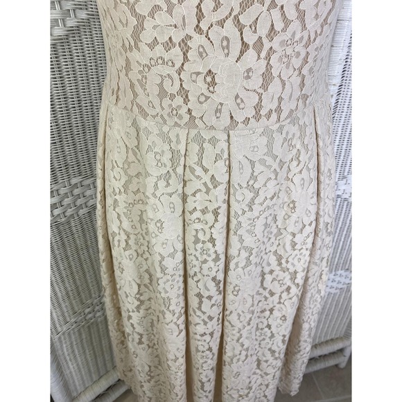 Vintage Trussardi Collection Cream Lace Dress‎ Italian Designer Fit & Flare US 6 - Picture 16 of 16